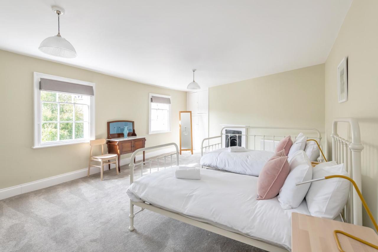 Spacious Maisonette With Parking - 10 Mins Walk From Bath Abbey - 2 Bed & 2 Bath Bagian luar foto