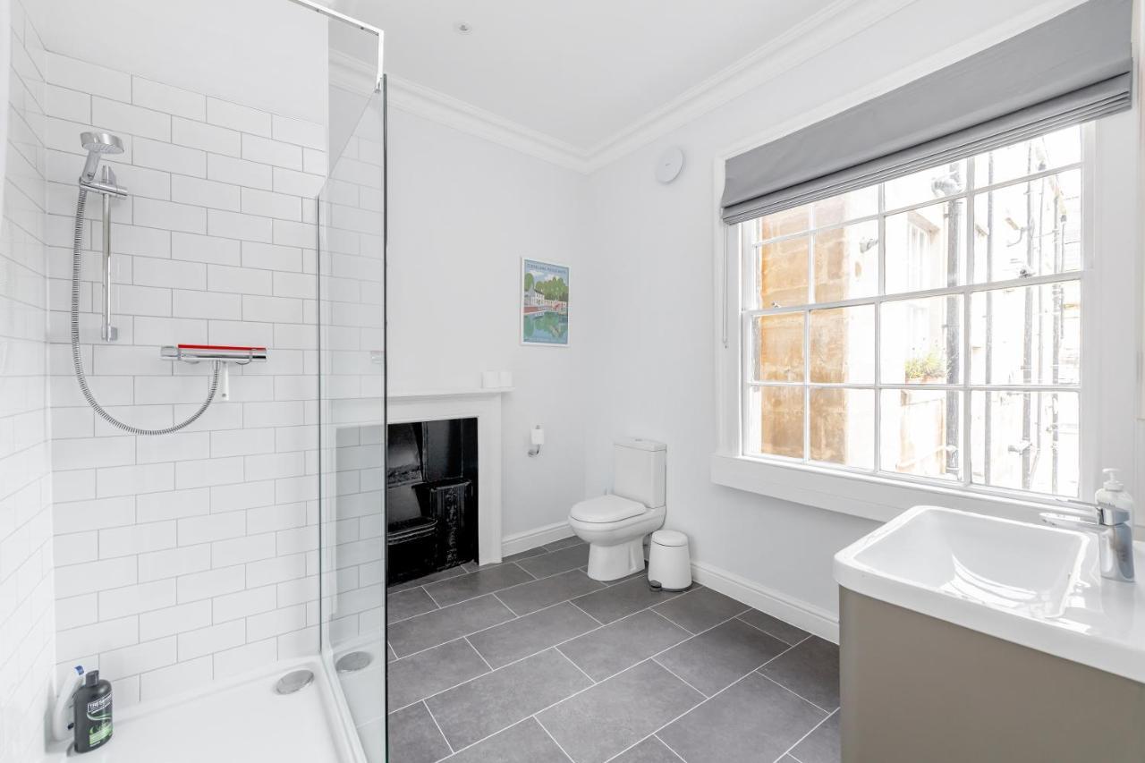 Spacious Maisonette With Parking - 10 Mins Walk From Bath Abbey - 2 Bed & 2 Bath Bagian luar foto